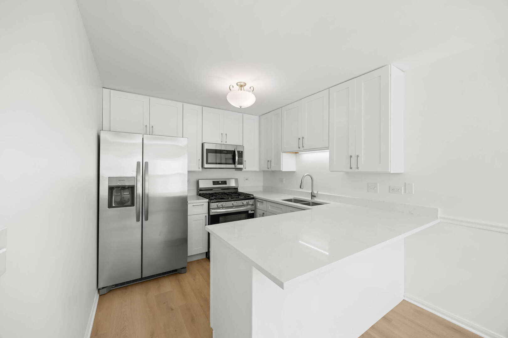 1107 Yorkshire Court, Unit B Elgin, IL 60120 - Photo 5 of 18