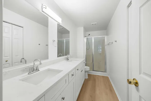 $247,500 | 1107 Yorkshire Court, Unit B, Elgin, IL 60120