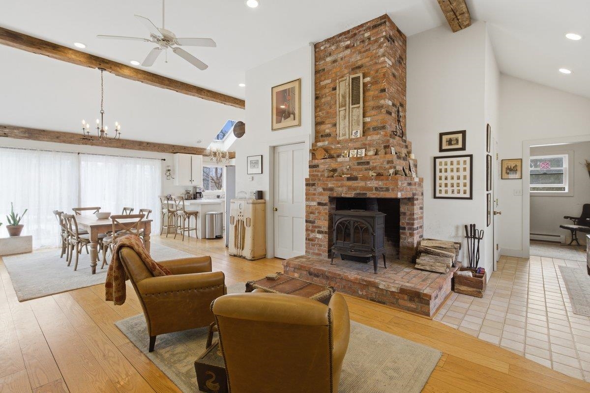 941 Myers Road Shaftsbury, VT 05262 - Photo 3 of 42