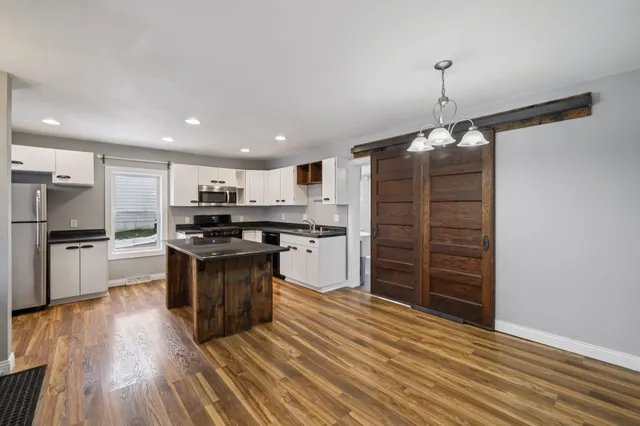 $375,000 | 140 South Street, Sun Prairie, WI 53590