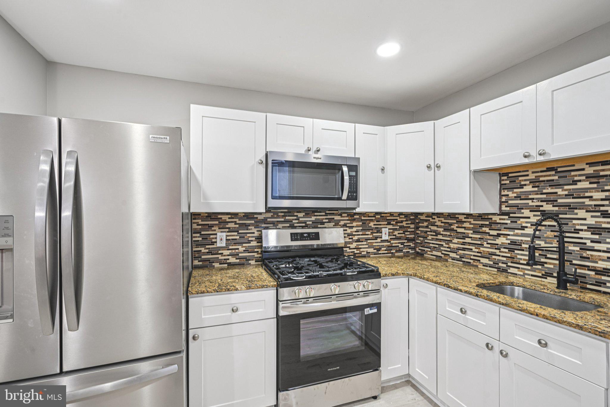 2229 North Hancock Street Philadelphia, PA 19133 - Photo 15 of 42