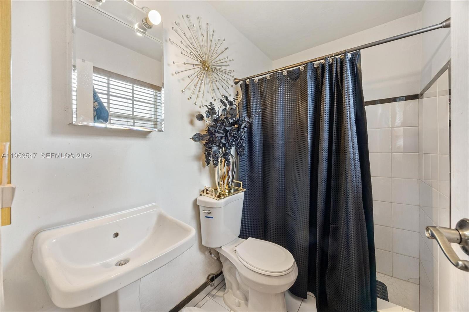 6370 Southwest 33rd Street Miramar, FL 33023 - Photo 19 of 34