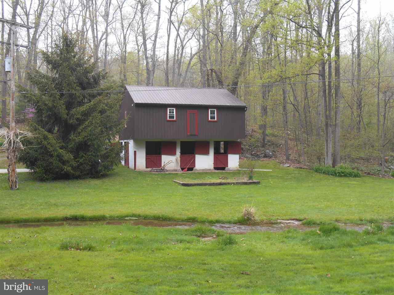 960 Bahns Mill Road Red Lion, PA 17356 - Photo 2 of 18 Gallery Image 2