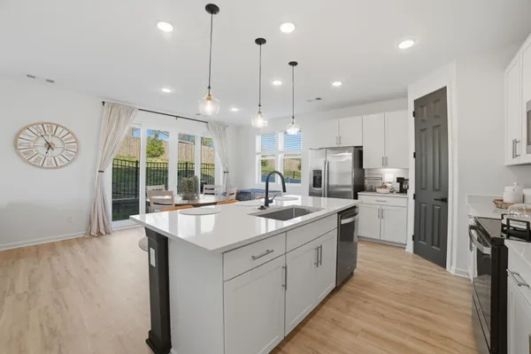 $369,900 | 121 Timber Crst Trail, White Bluff, TN 37187