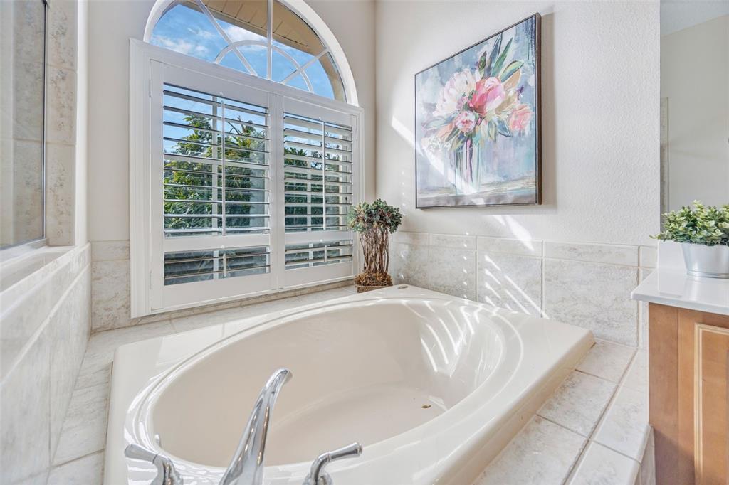 5802 Peach Heather Trail Valrico, FL 33596 - Photo 32 of 52