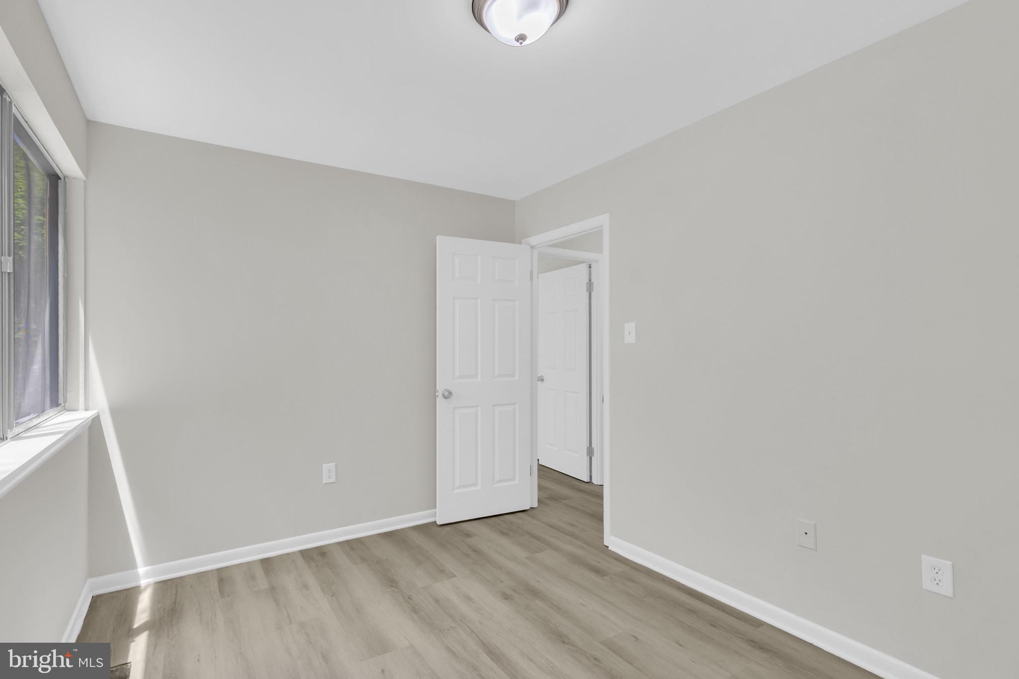 10669 Spring Oak Court Burke, VA 22015 - Photo 25 of 32