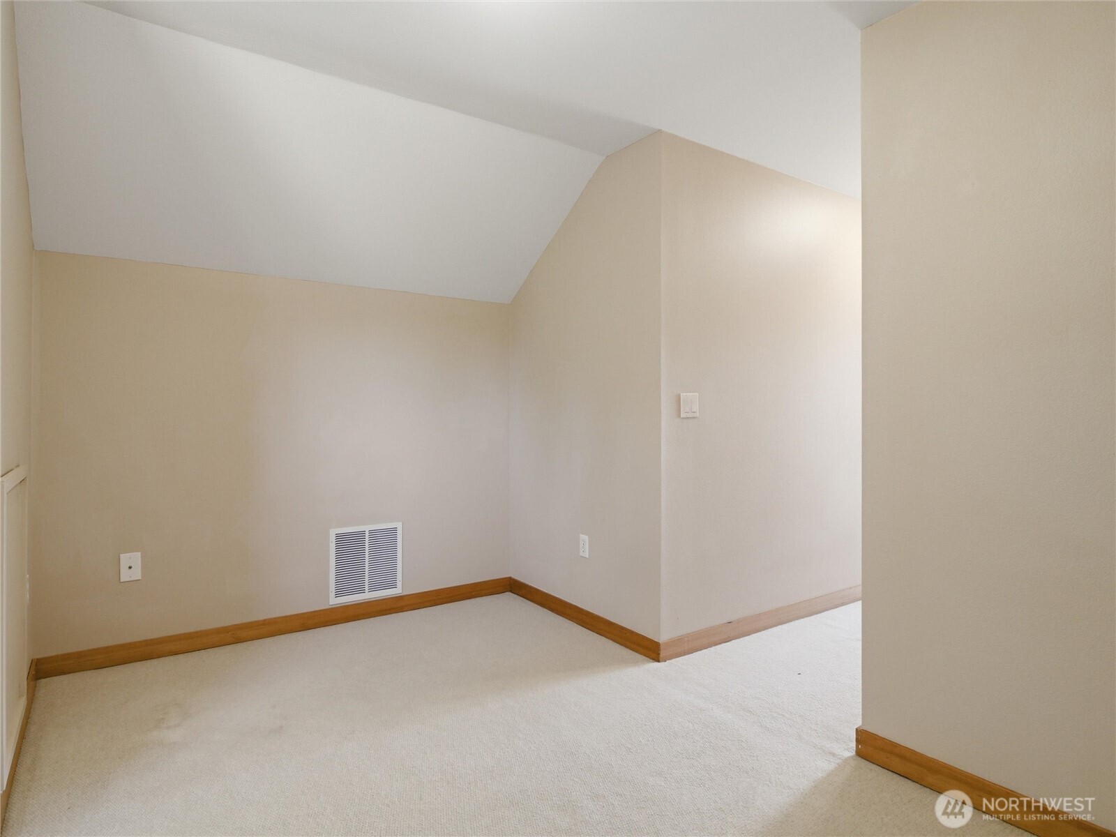 5018 Pleasant Glade Road Northeast Olympia, WA 98516 - Photo 25 of 40