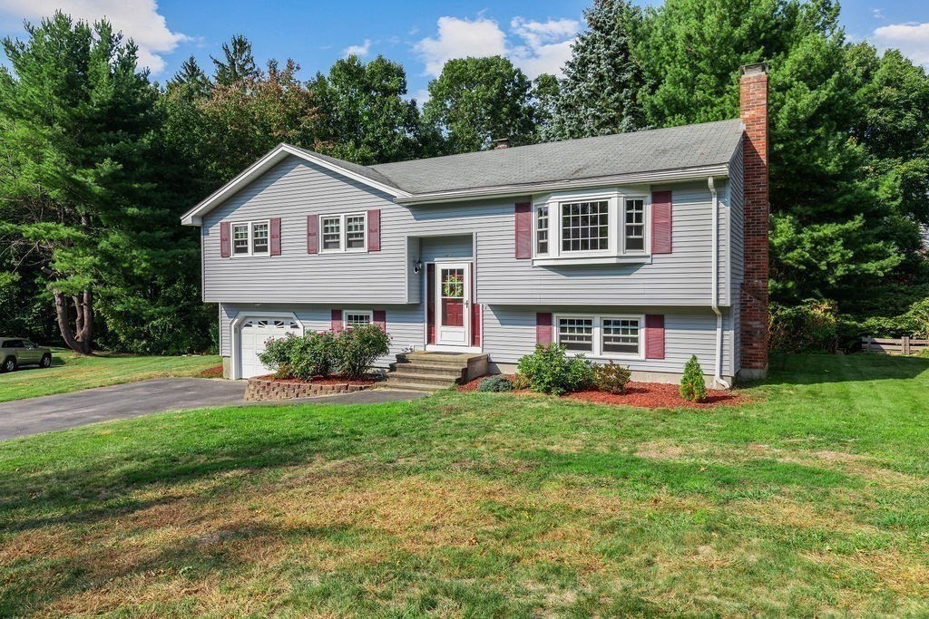 20 Olde Berry Road Andover, MA 01810 - Photo 1 of 34 Gallery Image 1