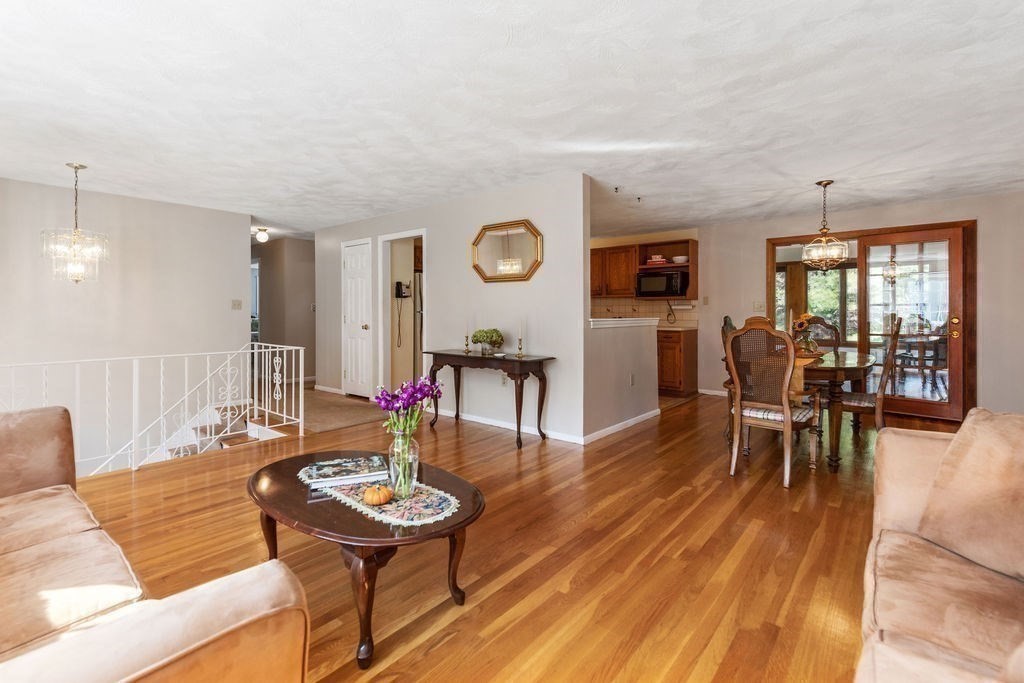 20 Olde Berry Road Andover, MA 01810 - Photo 10 of 34 Gallery Image 10