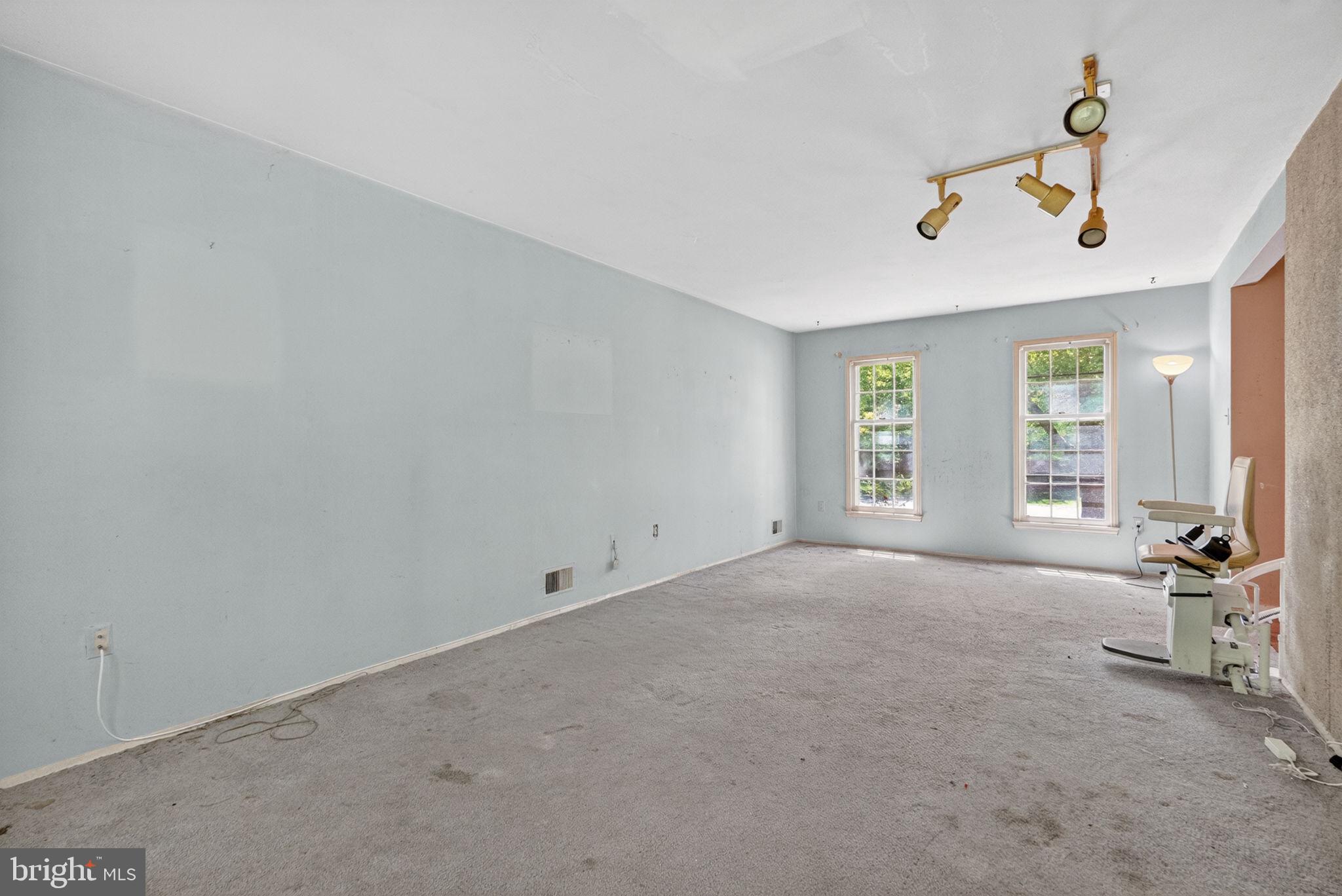 12312 Coleraine Court Reston, VA 20191 - Photo 11 of 39