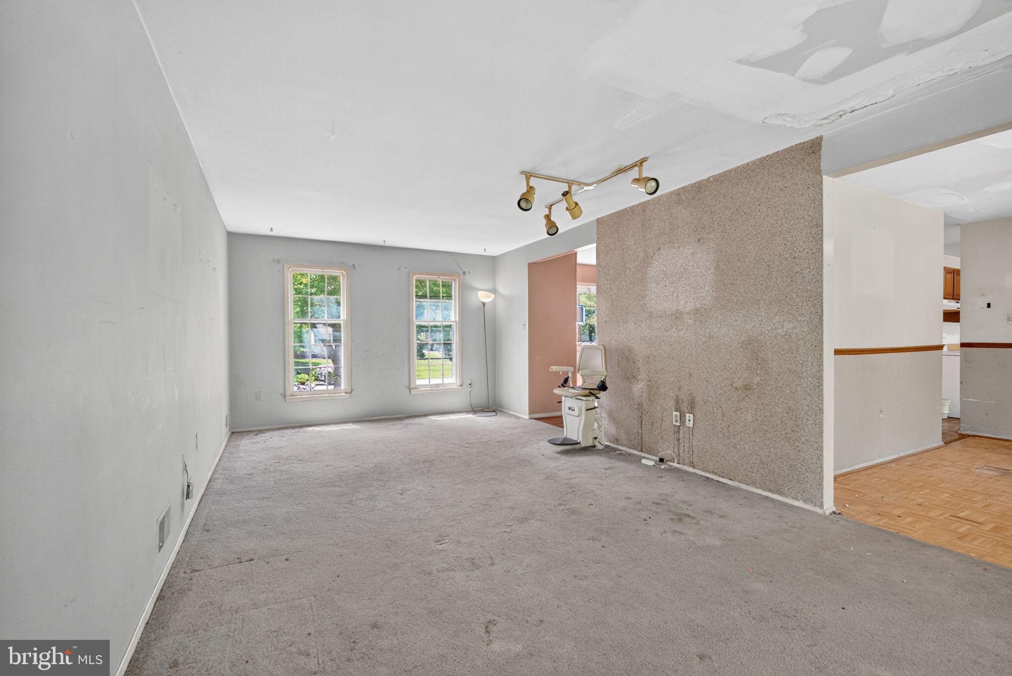 12312 Coleraine Court Reston, VA 20191 - Photo 12 of 39
