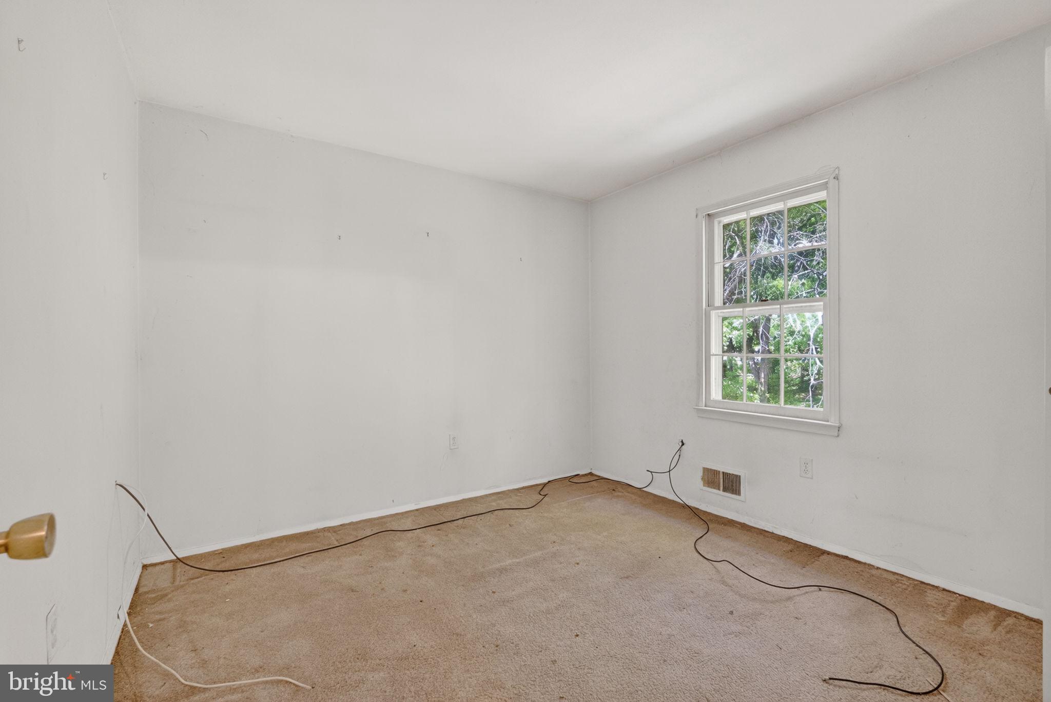 12312 Coleraine Court Reston, VA 20191 - Photo 26 of 39