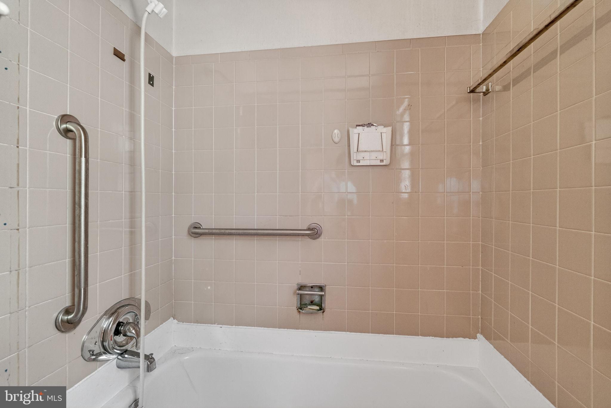 12312 Coleraine Court Reston, VA 20191 - Photo 29 of 39