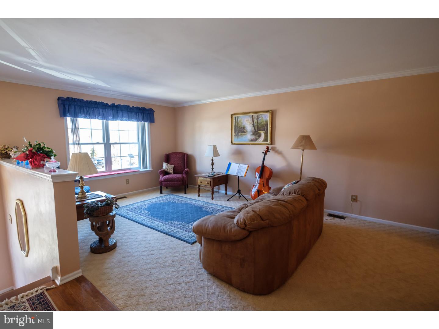 3142 William Road Garnet Valley, PA 19060 - Photo 3 of 25 Living Room