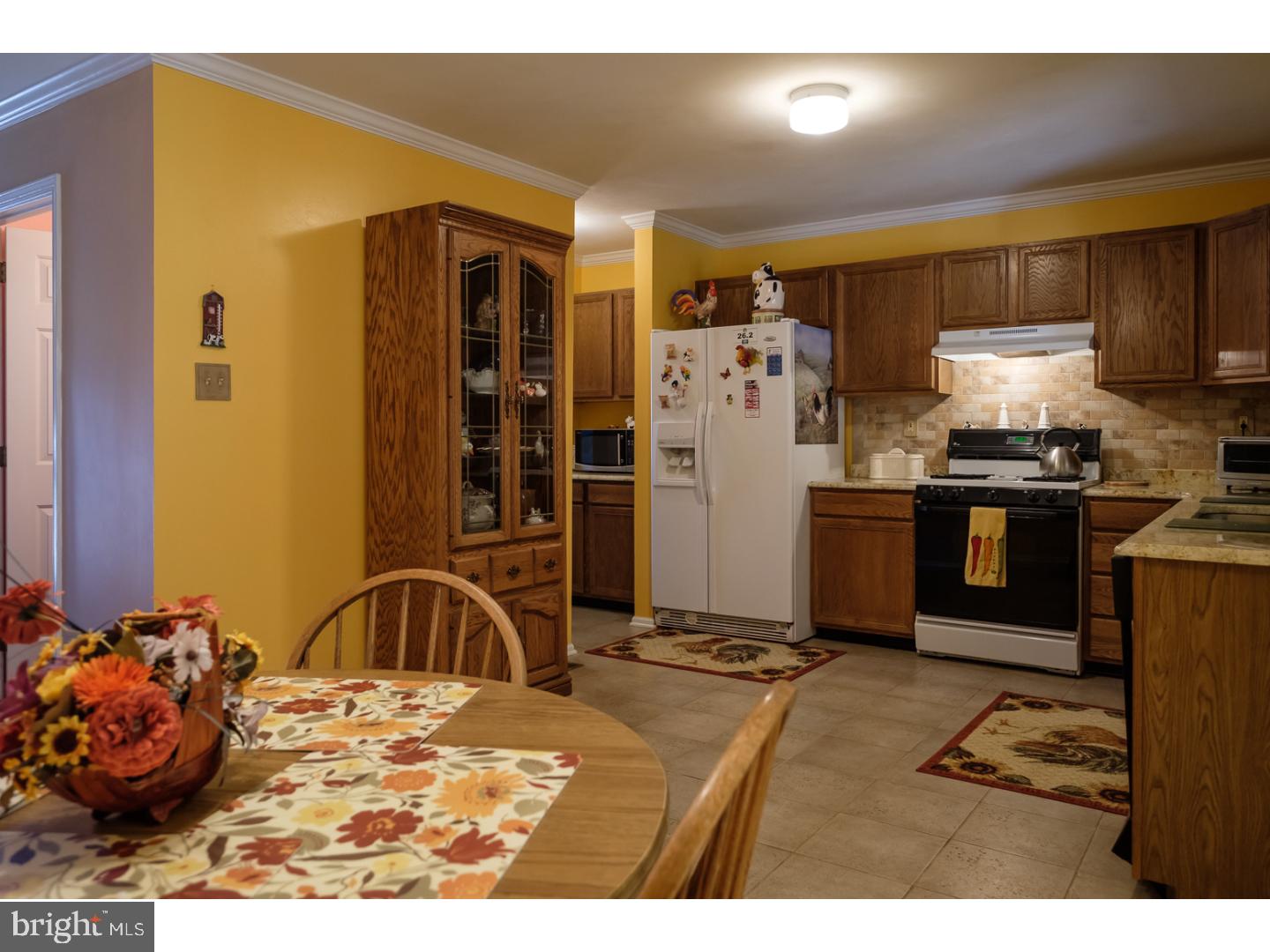 3142 William Road Garnet Valley, PA 19060 - Photo 6 of 25 Kitchen
