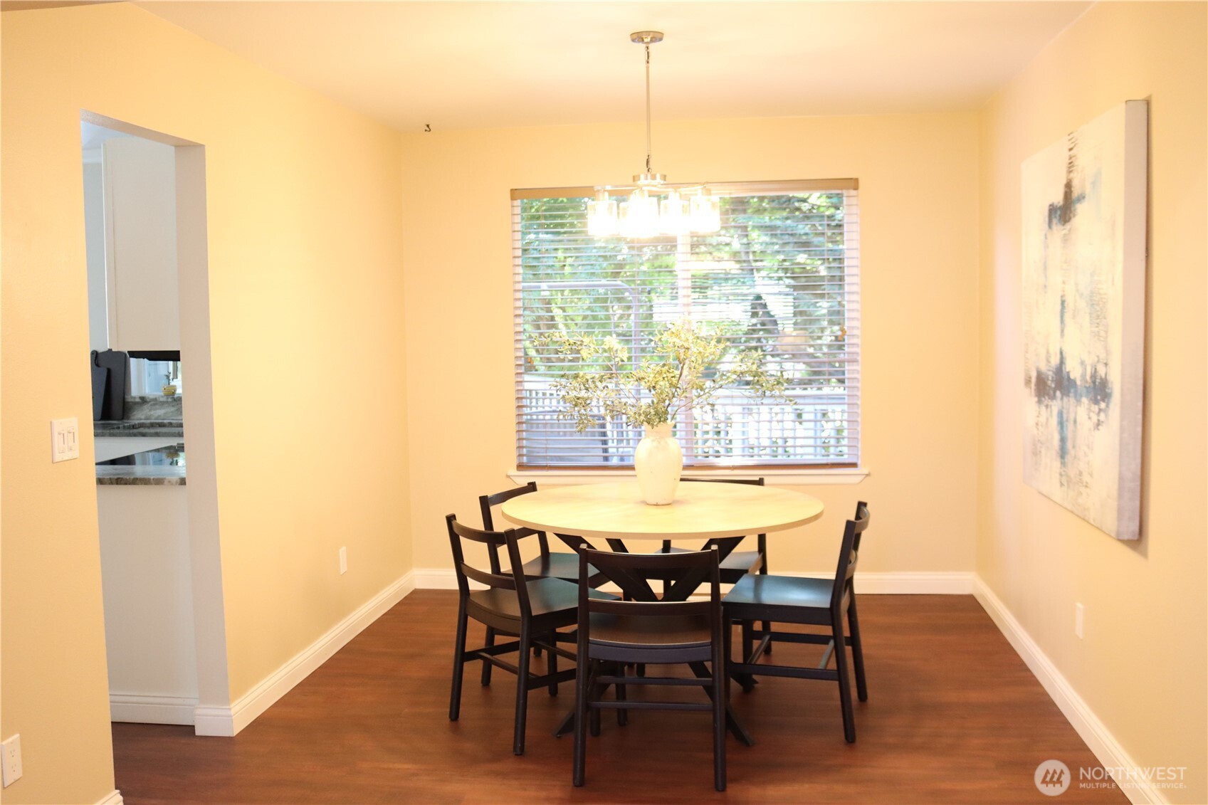 5312 Picnic Point Road Edmonds, WA 98026 - Photo 6 of 15