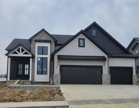 $584,900 | 5215 Castlebar Drive, Bloomington, IL 61705