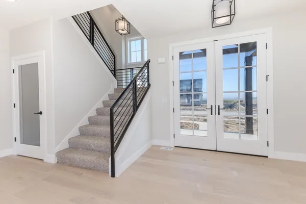 $584,900 | 5215 Castlebar Drive, Bloomington, IL 61705