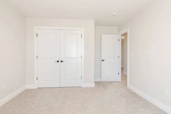 $584,900 | 5215 Castlebar Drive, Bloomington, IL 61705