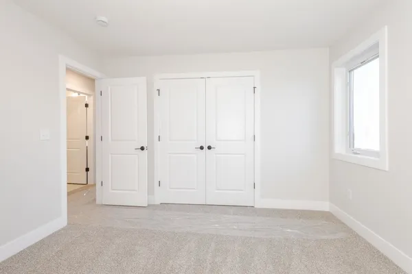 $584,900 | 5215 Castlebar Drive, Bloomington, IL 61705