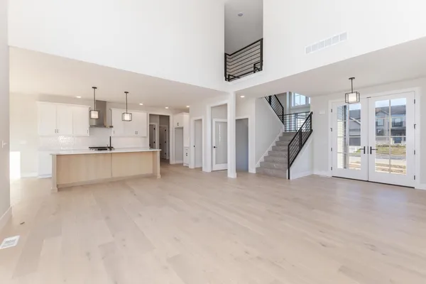 $584,900 | 5215 Castlebar Drive, Bloomington, IL 61705