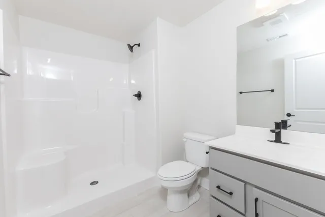 $584,900 | 5215 Castlebar Drive, Bloomington, IL 61705