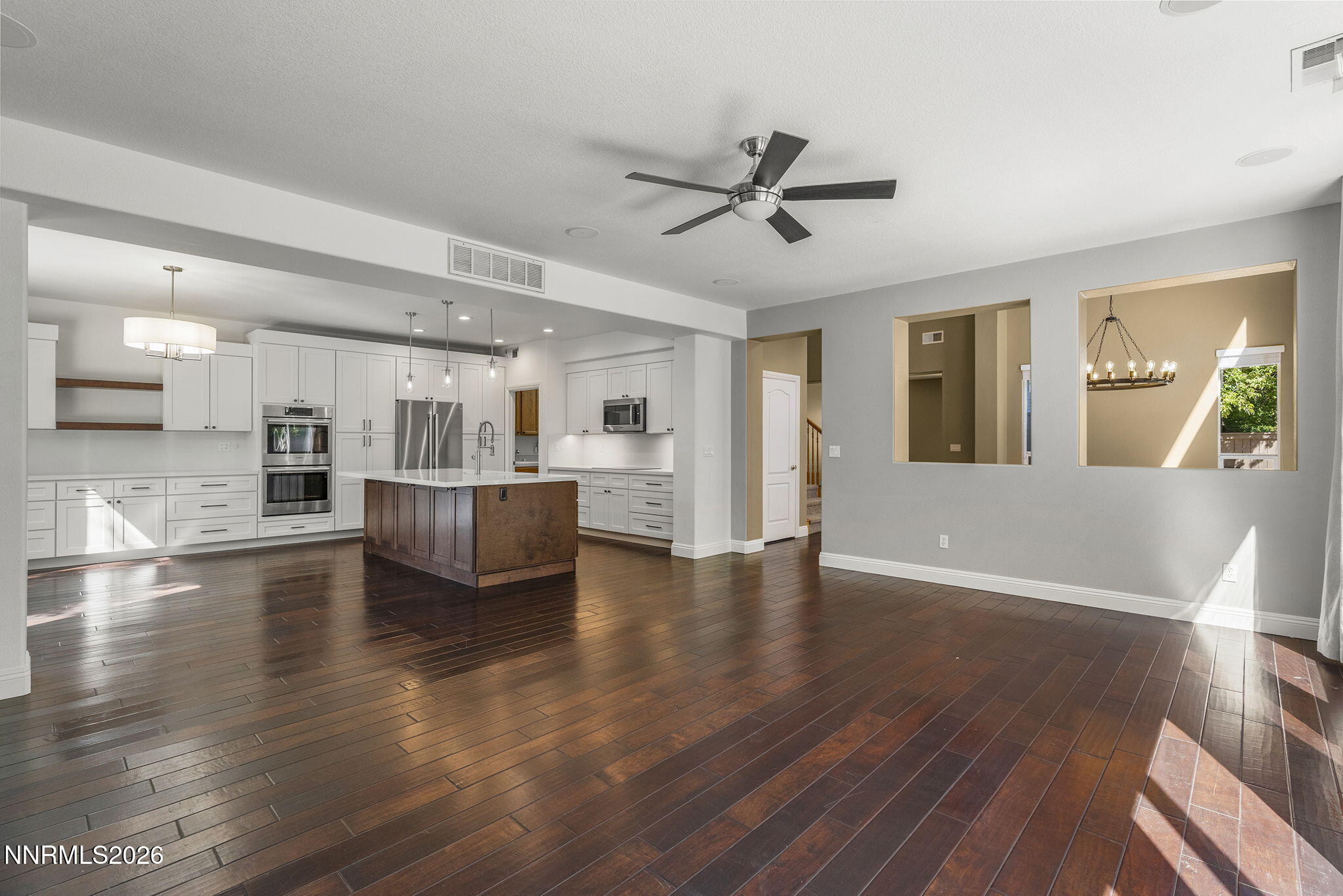 611 Caspian Court Reno, NV 89521 - Photo 19 of 47 19-web-or-mls-_DSC5873