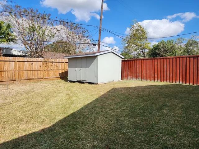 a view of a outdoor space