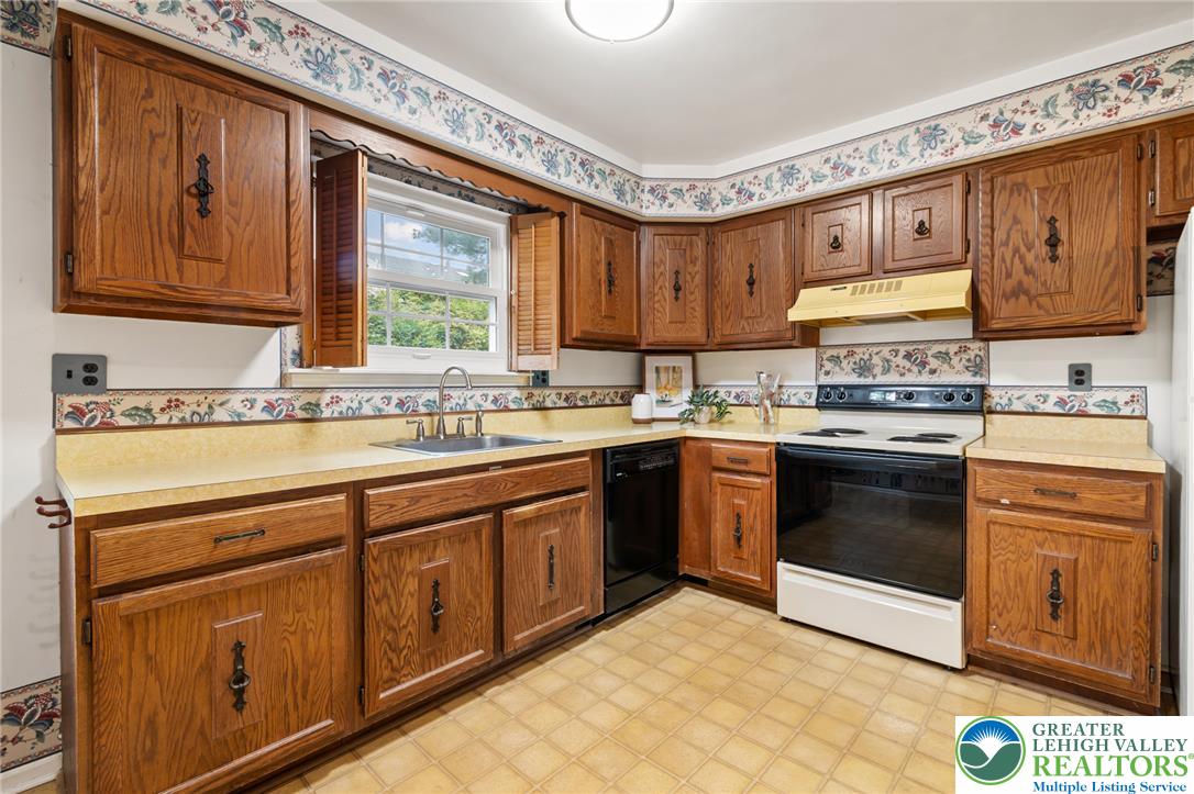 1615 Valley Forge Road Allentown, PA 18104 - Photo 11 of 38