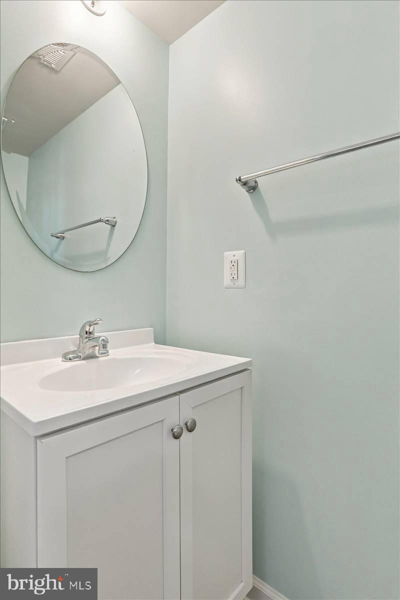 58 Gauley Riv Path Falling Waters, WV 25419 - Photo 6 of 38 Gallery Image 6
