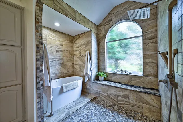 $1,300,000 | 15461 Bedford Lane, Conroe, TX 77384