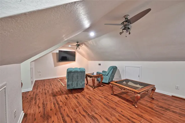 $1,300,000 | 15461 Bedford Lane, Conroe, TX 77384