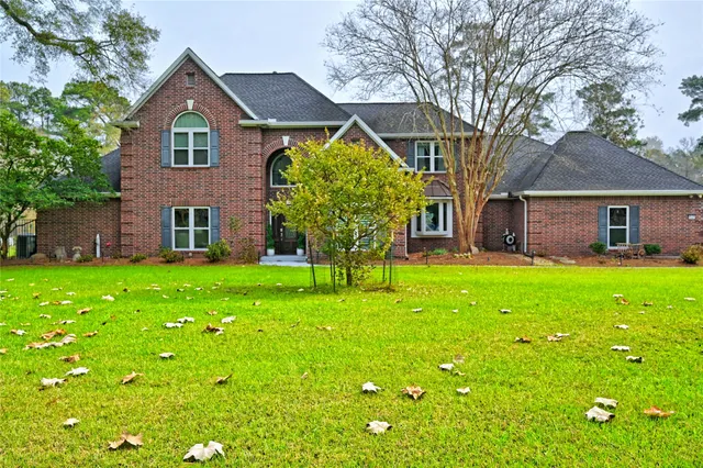 $1,300,000 | 15461 Bedford Lane, Conroe, TX 77384