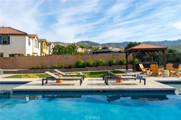 $1,295,000 | 359 Sequoia Avenue, Simi Valley, CA 93065