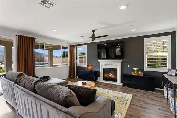 $1,295,000 | 359 Sequoia Avenue, Simi Valley, CA 93065