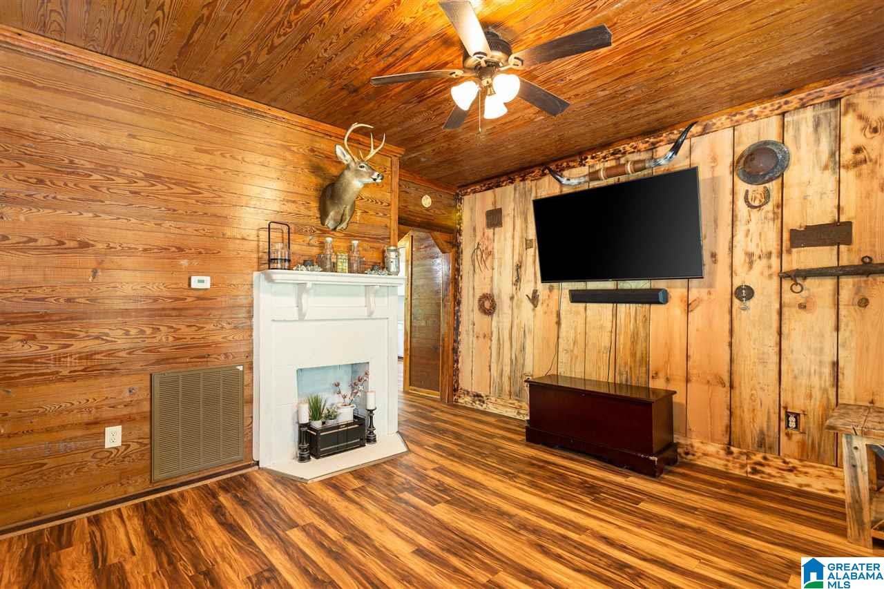 340 Old Springs Road Springville, AL 35146 - Photo 9 of 37