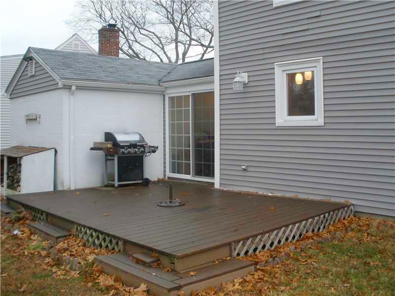 11 Enfield Road Warwick, RI 02886 - Photo 11 of 11 Gallery Image 11