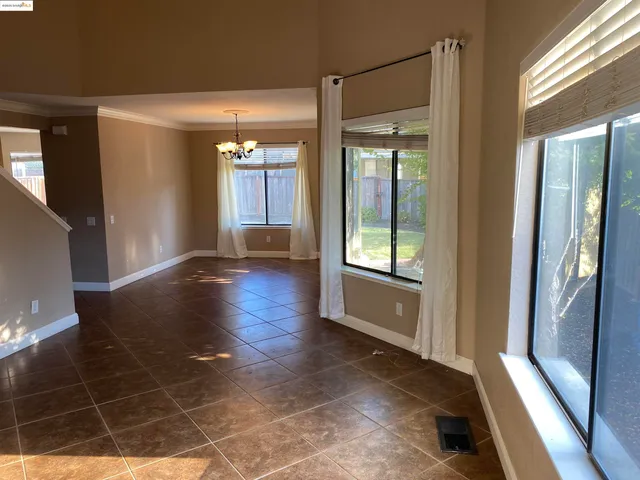 $3,015 | 890 Buckskin Terrace, Brentwood, CA 94513