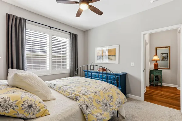 $699,999 | 106 Maple Terrace, Waconia, MN 55387