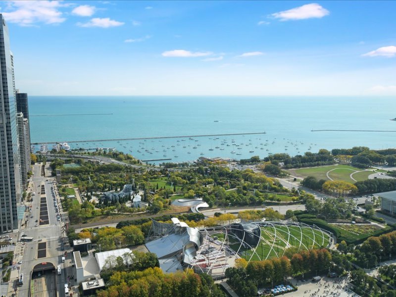 130 North Garland Court, Unit 5101 Chicago, IL 60602 - Photo 42 of 43