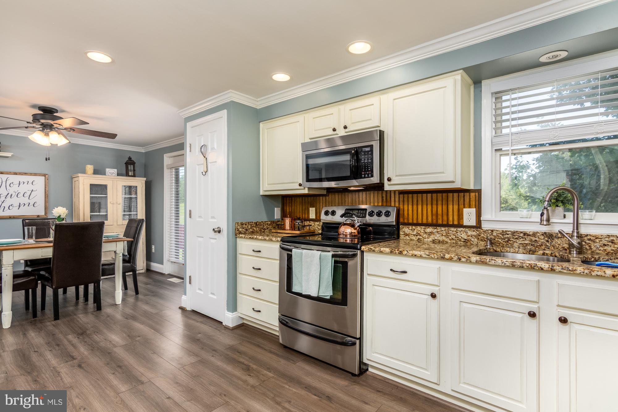 15124 Nelson Perrie Road Brandywine, MD 20613 - Photo 7 of 30 Kitchen