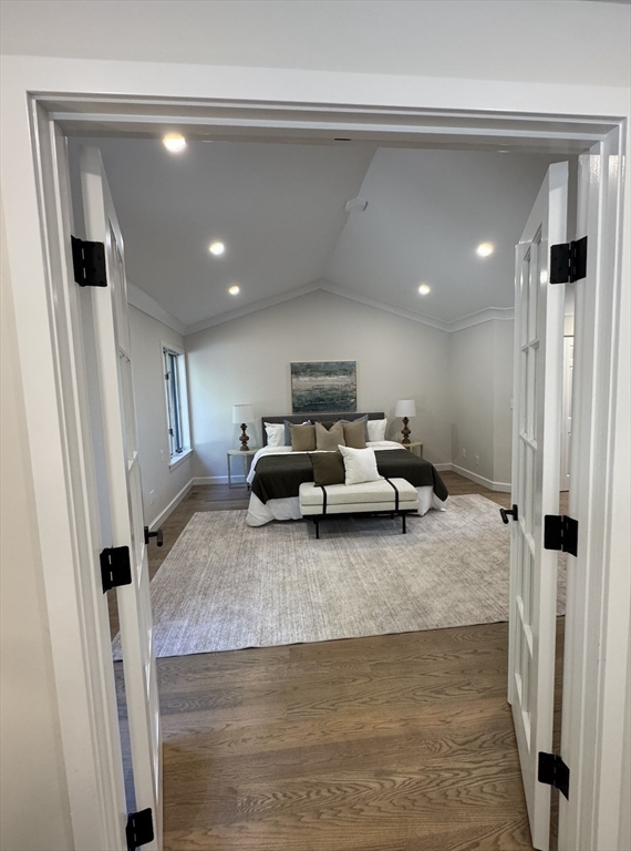 7 Wainwright Road, Unit 13 Winchester, MA 01890 - Photo 15 of 24 a living room with furniture and a rug