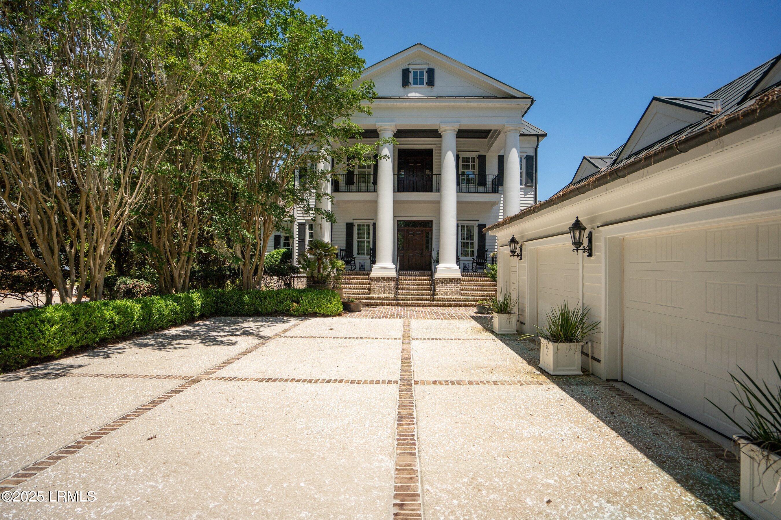 27 Anchorage Way Beaufort, SC 29902 - Photo 2 of 95 DSC02928-1.jpg-SMALL