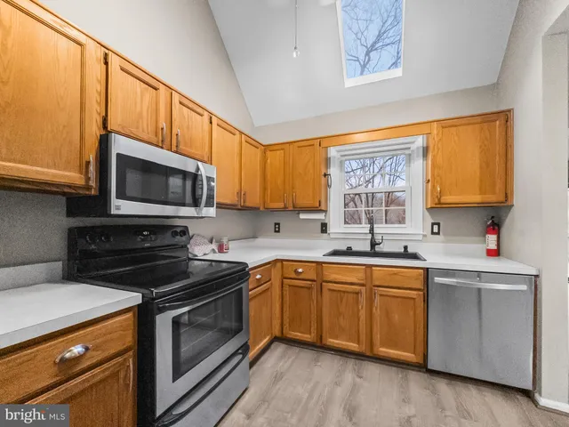 $2,850 | 6586 Hemlock Point Road, New Market, MD 21774