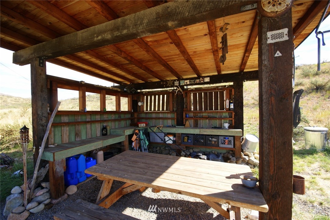 20 Hamilton Ranch Loop Winthrop, WA 98862 - Photo 6 of 22 Gallery Image 6