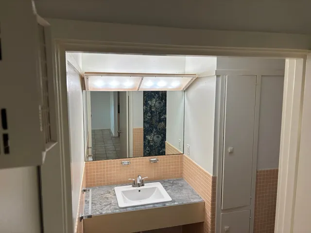 $1,425 | 1714 Summit View Place, Unit 3, Austin, TX 78703