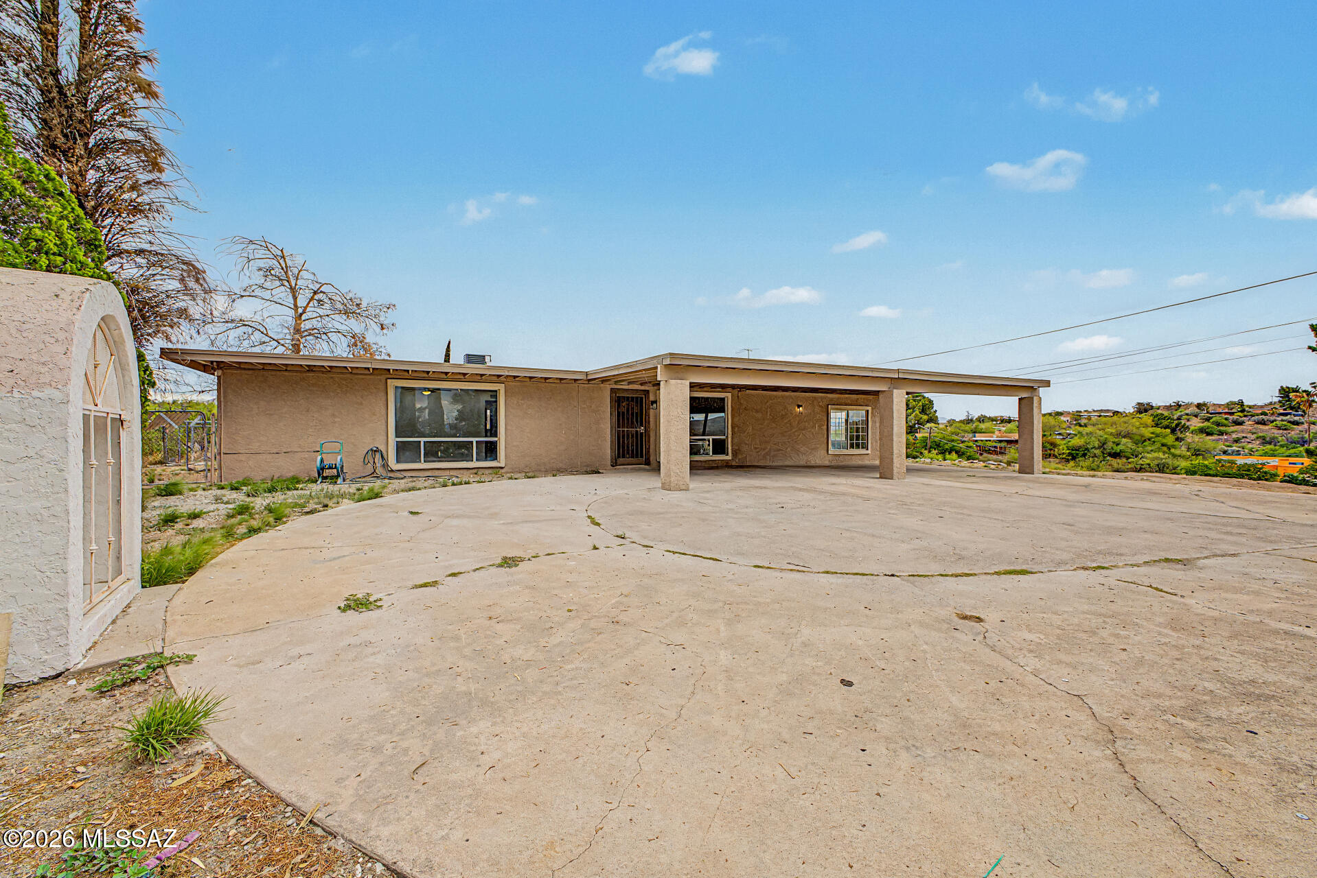 1064 North Mahen Road Nogales, AZ 85621 - Photo 3 of 41