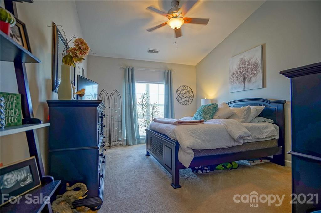 16722 Amberside Road East Cornelius, NC 28031 - Photo 19 of 38