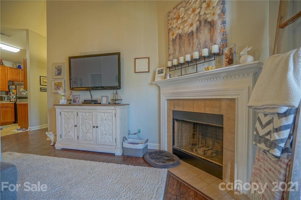 16722 Amberside Road East Cornelius, NC 28031 - Photo 7 of 38