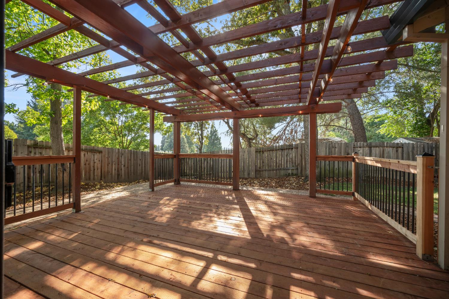 6427 Wittenham Way Orangevale, CA 95662 - Photo 36 of 51 a view of a backyard